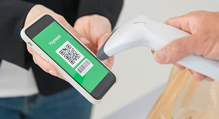 スマートフォンで後払い決済